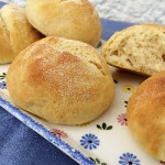 Grieß-Brötchen