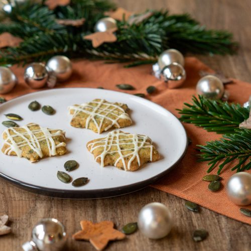 Kürbiskern-Plätzchen mit weißer Schokolade - danielas foodblog